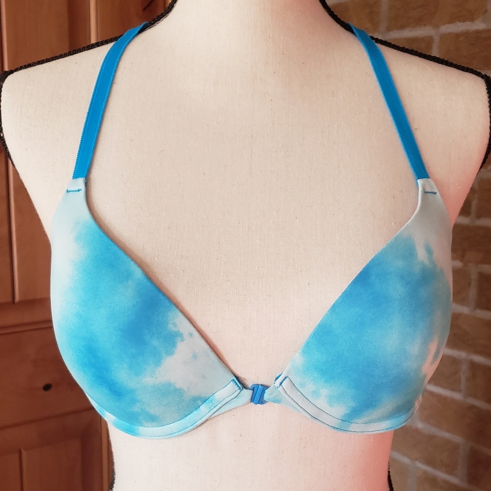 Victoria's Secret -- Pink Where Everywhere Push-up